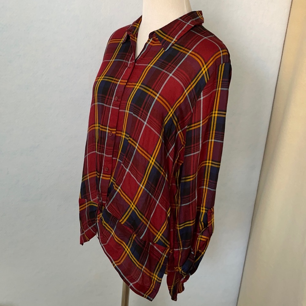 Peace & Pearls Plaid 3/4-Half Sleeve Button Shirt - Picture 10 of 12